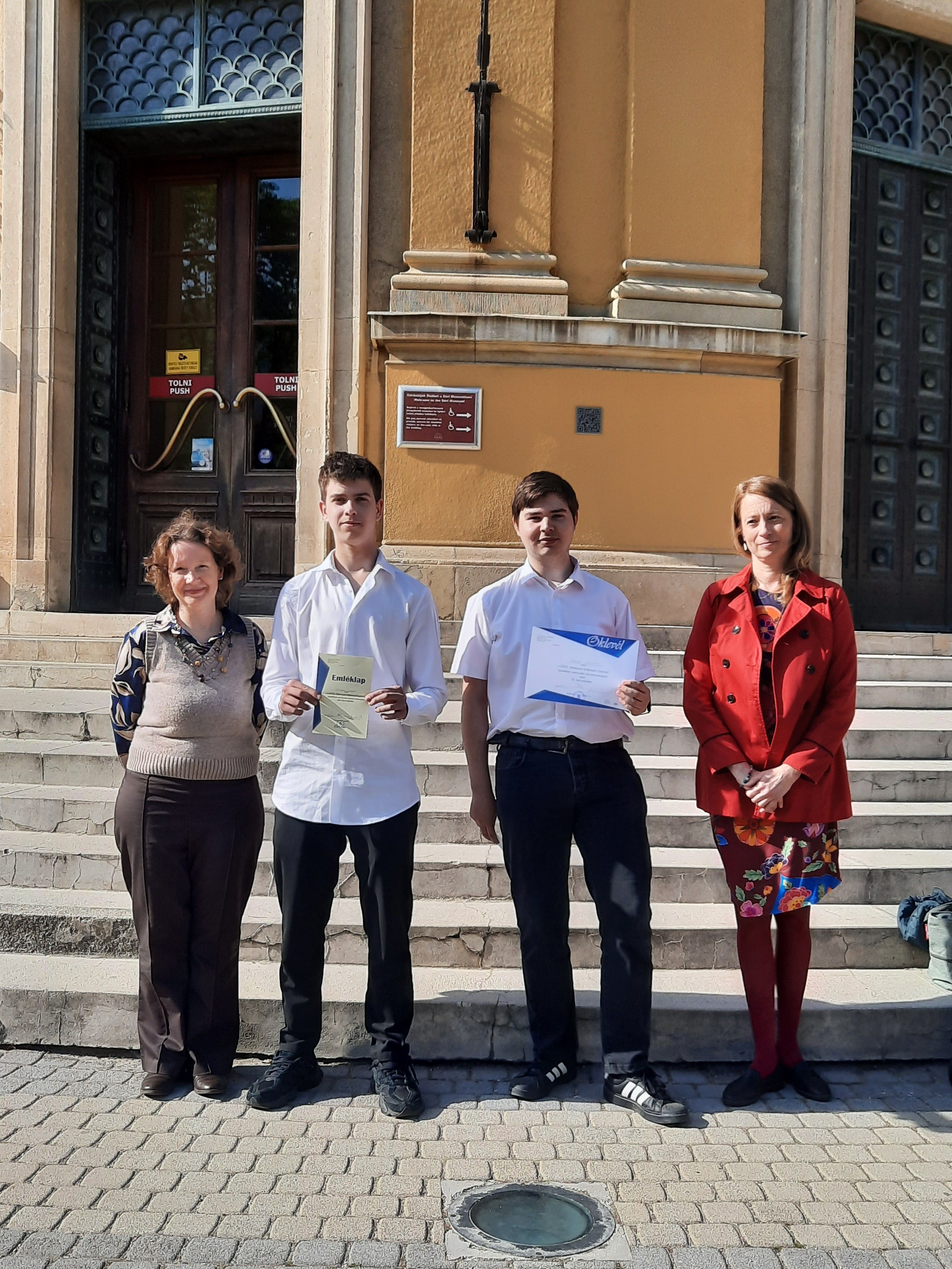 Szavalóverseny 3.jpg