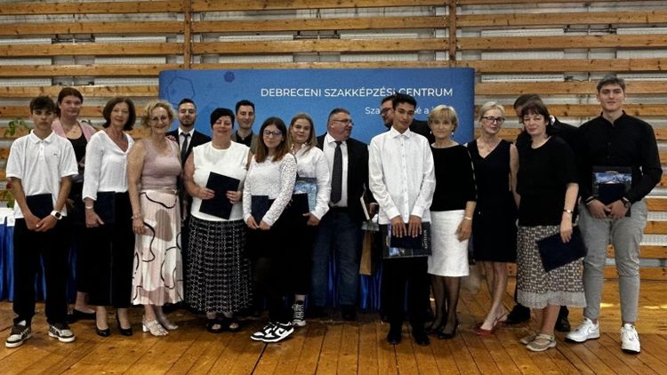 Legeredményesebb tanulóinkat díjazta a DSZC