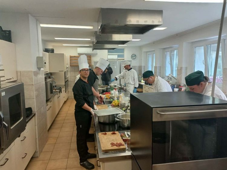 Magyarok Asztala – Benke László-emlékverseny Pétfürdőn