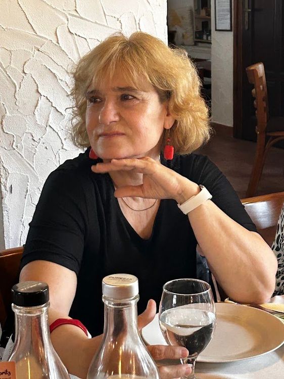 Egy élet a történelemtanítás és a közösség szolgálatában, búcsú Smuta Lilla Enikőtől