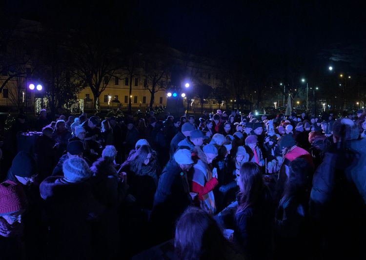 Adventi szeretetvendégség tanulóink, oktatóink felajánlásából