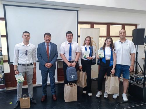 Keris győztesek a Közös Jövőnk környezetvédelmi versenyen