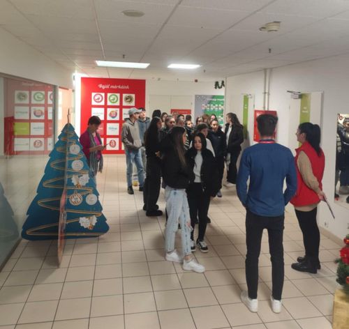 Szakmai látogatás az Auchan Debrecen áruházban