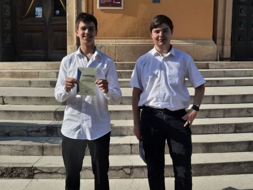 Iskolánk tanulói sikeresen szerepeltek a Debreceni Költészeti Fesztivál szavalóversenyén